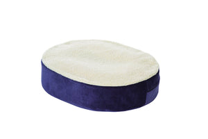 N8101 Donut Cushion with Gel Insert  and Fleece Cover  18in xin 16in x 4in